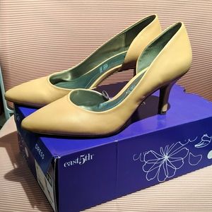 East5th Daven Nude Pumps Size 9M